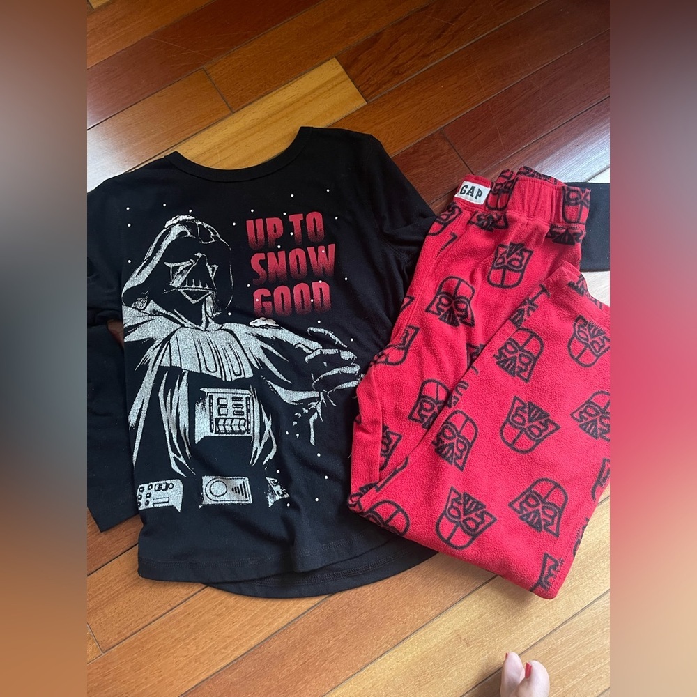 Boys Fap Size 8 Darth Vader Sleep Set